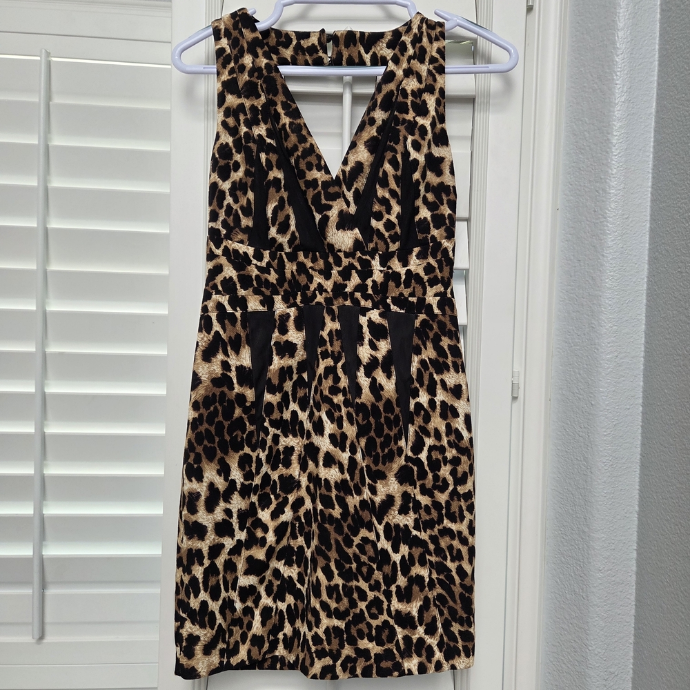 Esley Animal Print Dress Small Party Fun Chic Sexy‎